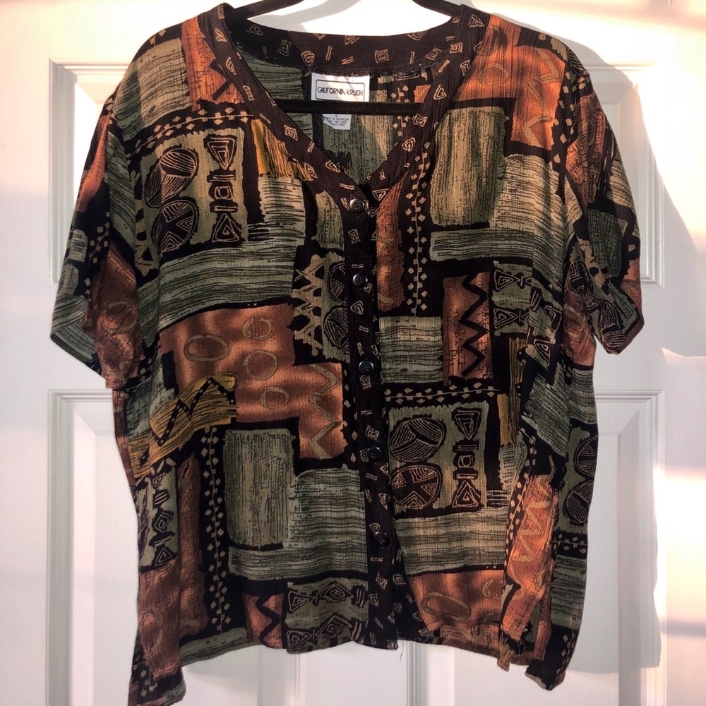California Krush Patterned Flowy Button Down